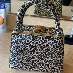 *Vintage Cheetah print purse*✨🐆🖤